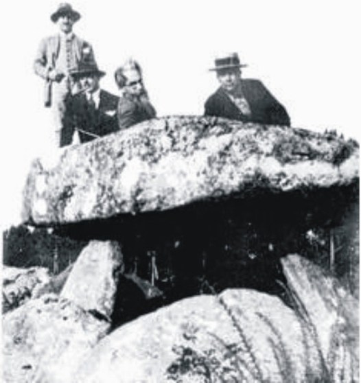 valle-inclan-dolmen-axeitos-carlos-garcia-bayon