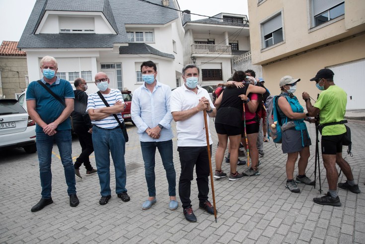 camino-santiago-corrubedo-autoridades