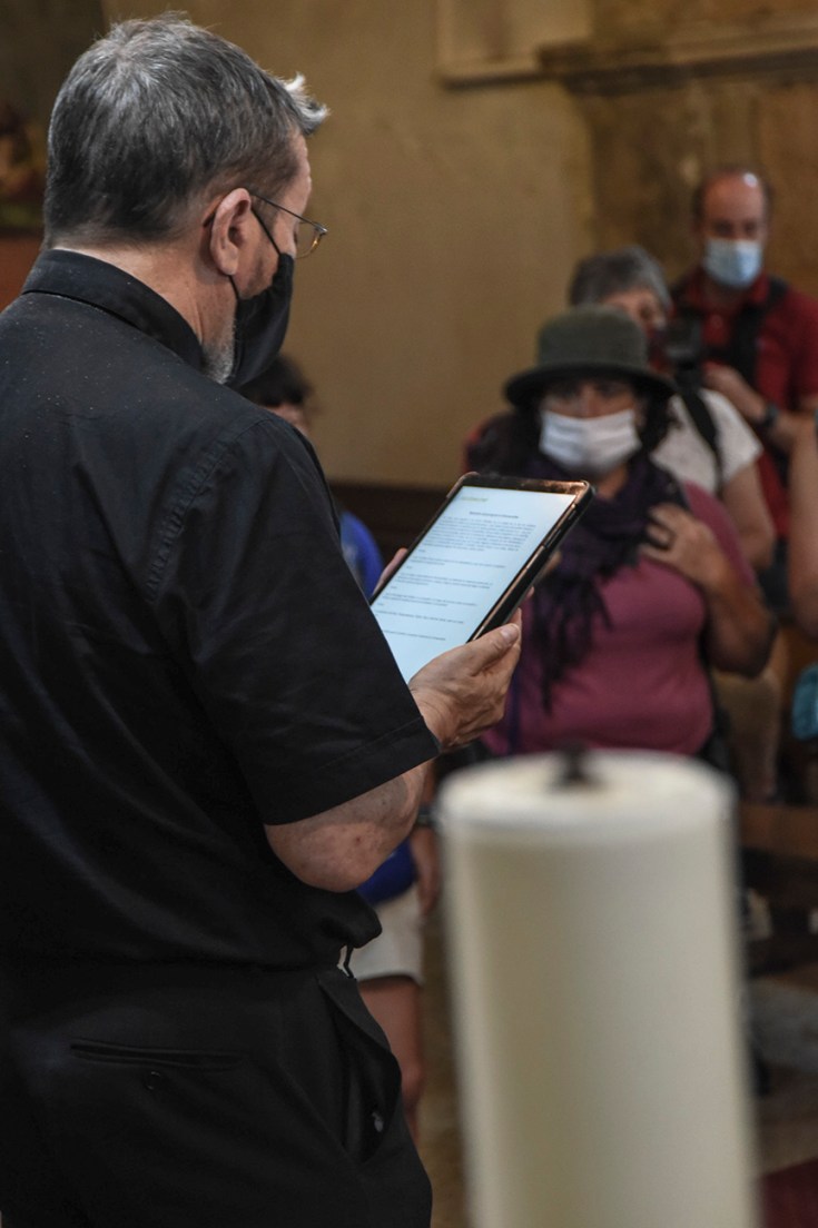 camino-santiago-corrubedo-bendicion