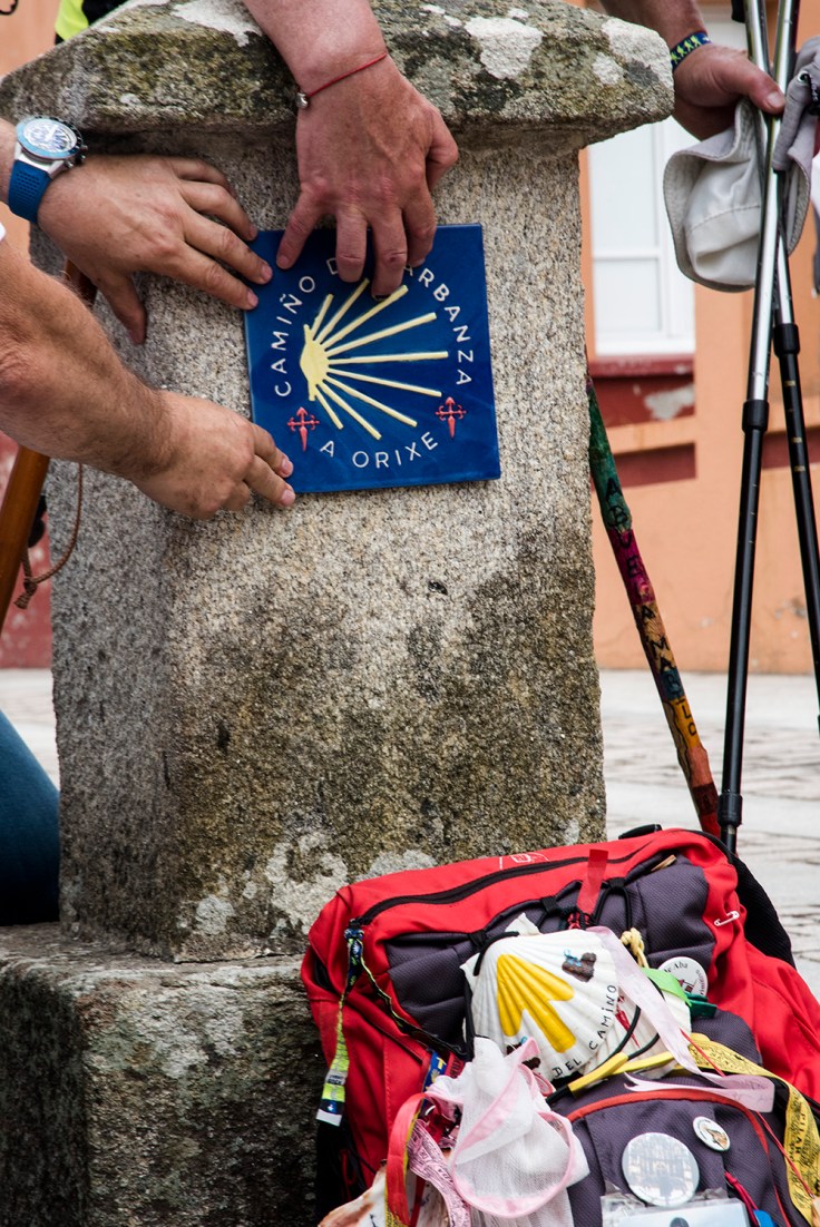 camino-santiago-corrubedo-mochila